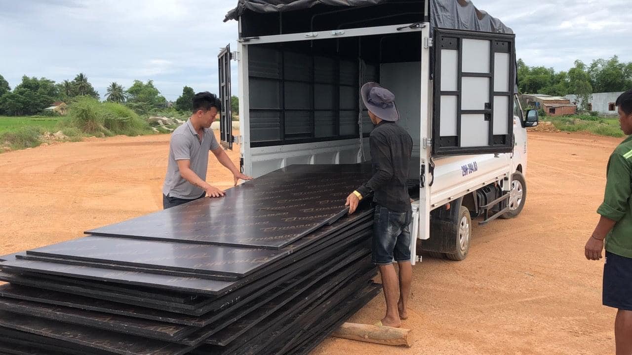 giá ván phủ phim Tekcom