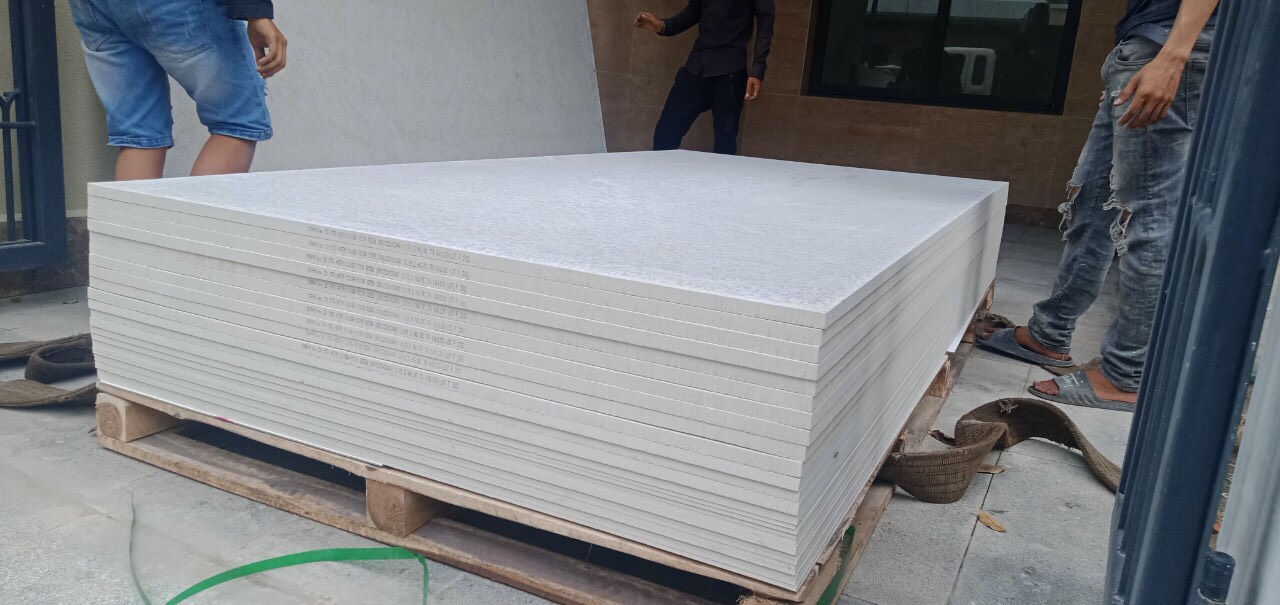 Tấm xi măng cemboard giá tốt, độ dày của tấm xi măng cemboard, khổ của tấm cemboard 