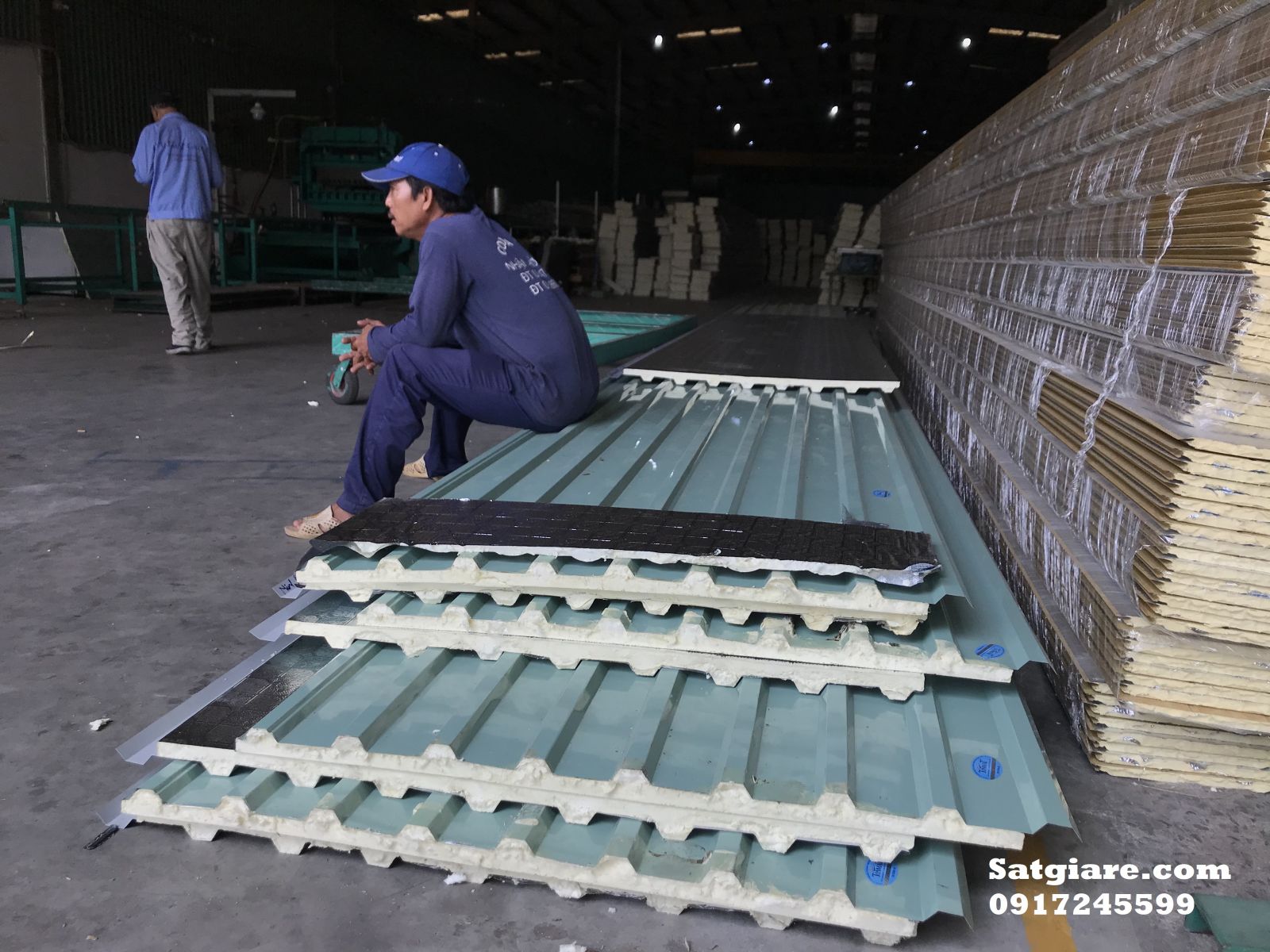 Tôn xốp PU, tôn lợp chống nóng, tôn lợp cách nhiệt, tôn lợp cách âm